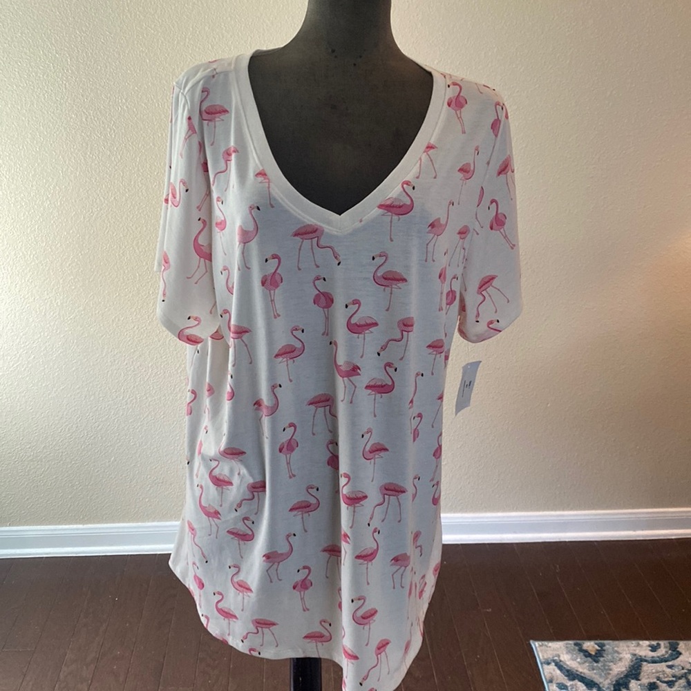 Lularoe NWT Christy Tee size 3XL